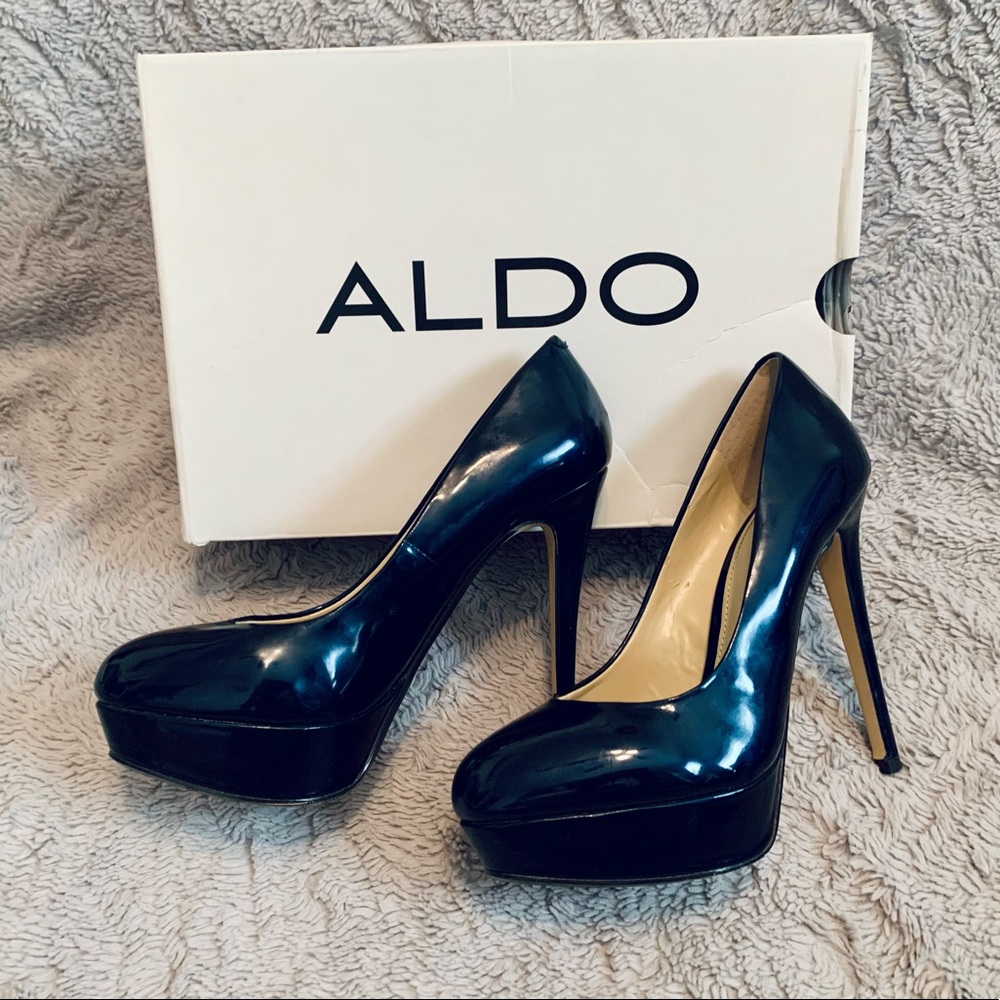 Aldo Monier heel shiny midnight blue. Size 7